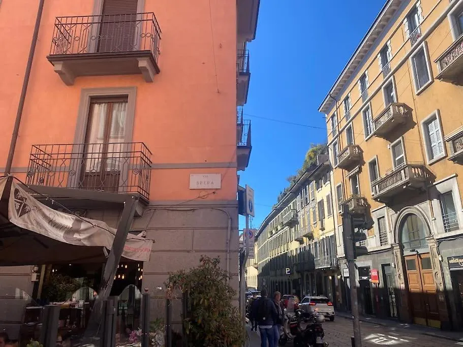Apartment In Brera Milán 0*,