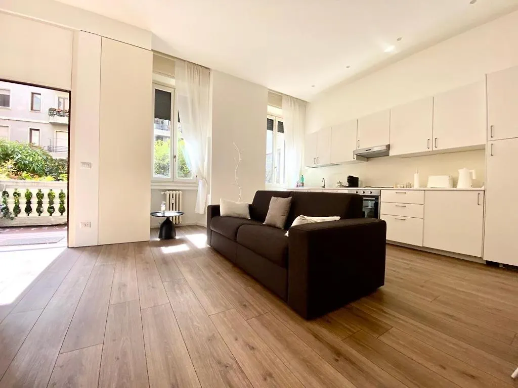 Apartment In Brera Milán 0*,  Italia